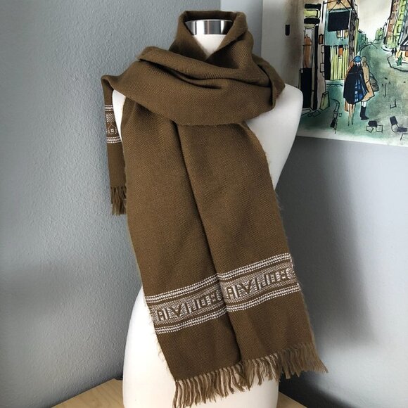 Hand Crafted in Boliva Alpaca Scarf - Picture 1 of 8
